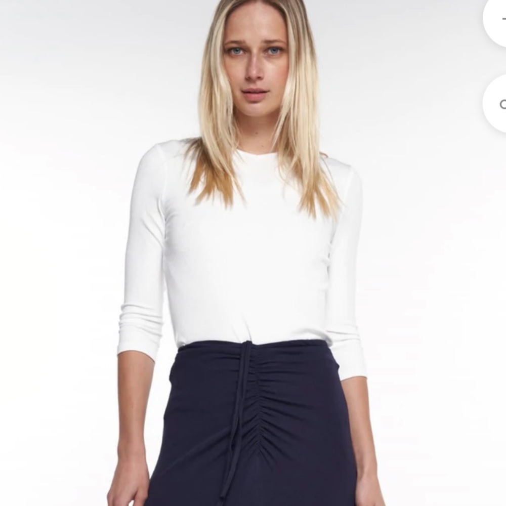 White ribbed white 3/4 T-shirt